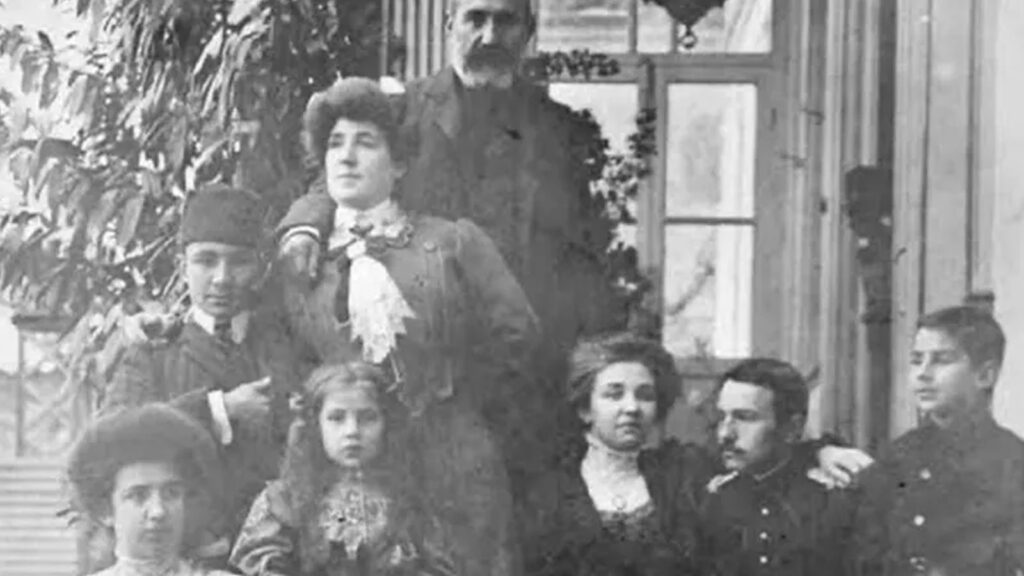 Şakir Paşa Ailesi Dizisi Heyecanla Bekleniyor