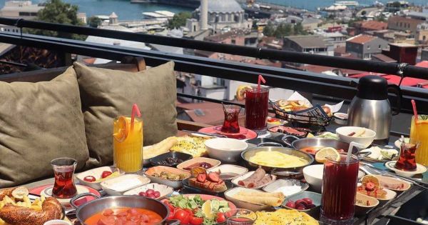 En İyi Eminönü Kahvaltı Mekanları!