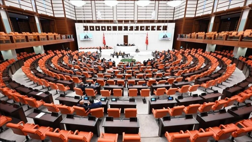 Türk Silahlı Kuvvetleri Personel Kanunu Değişiklikleri Kabul Edildi!