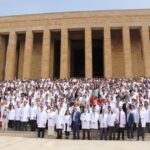 Dünya Veteriner Hekimleri Günü’nde Anıtkabir’e Özel Ziyaret!