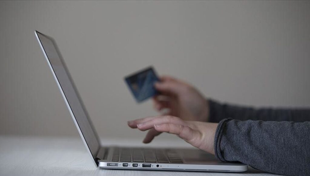 Hava Yolları ve Seyahat Sektöründe E-Ticarette Yükseliş!
