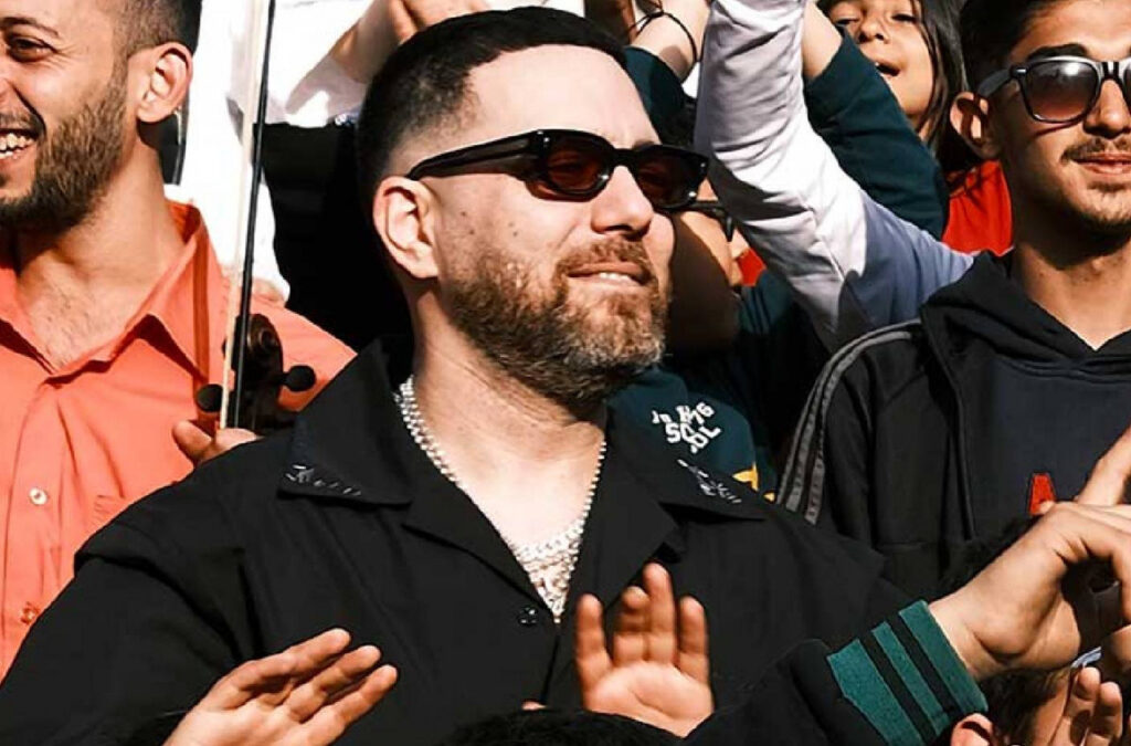 Murda’dan Yeni Teklisi “Benimsin” Çıktı!
