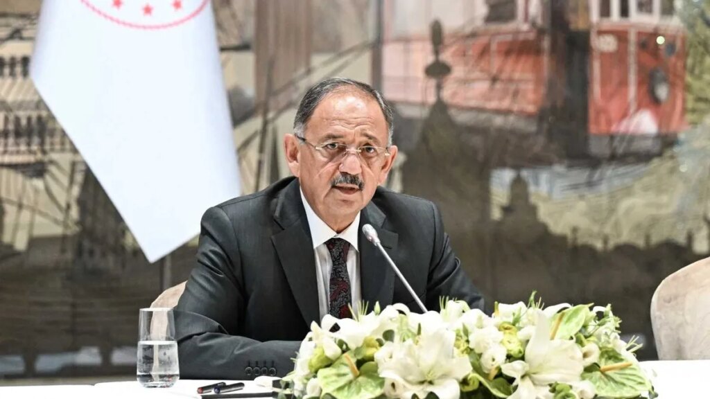 Bakan Özhaseki’den Flaş Açıklama: 200 Bin Konut Yıl Sonuna Kadar Teslim!