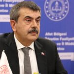Bakan Tekin: Eğitim Müfredatı ve Eleştiriler!
