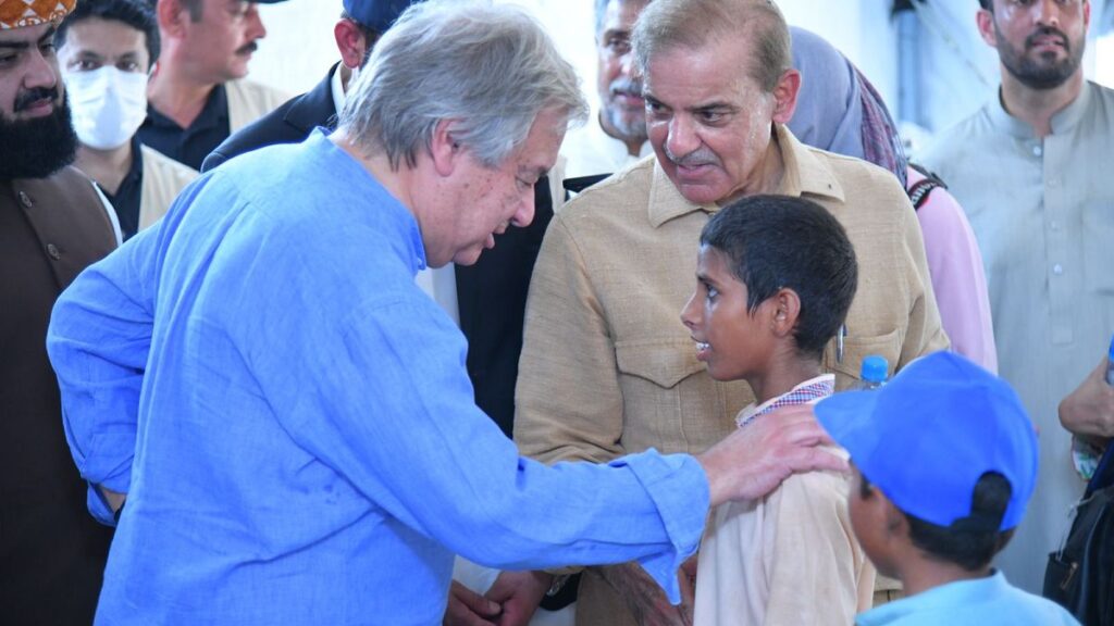 Pakistan ve Afganistan Arasındaki Gerilim