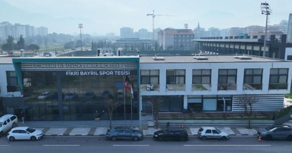 Manisa Futbol Kulübü Tesisleri Boşalttı – Şok Karar!