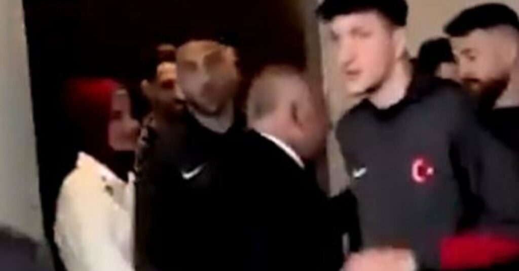 Cenk Tosun’un TFF Başkanına Tavrı!