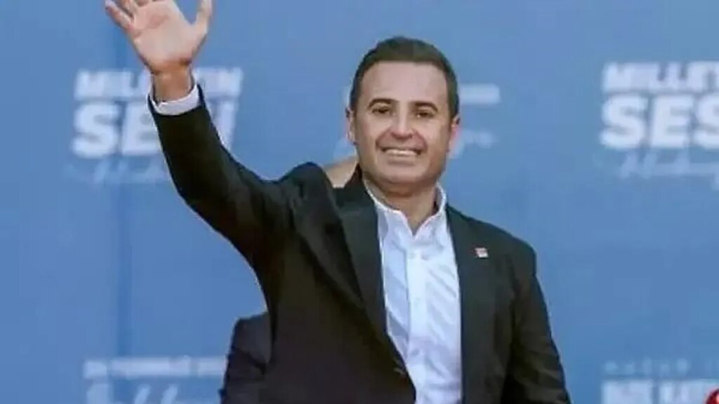 CHP’li Belediyelerde Eş, Dost ve Akrabaya Atamalar Başlıyor