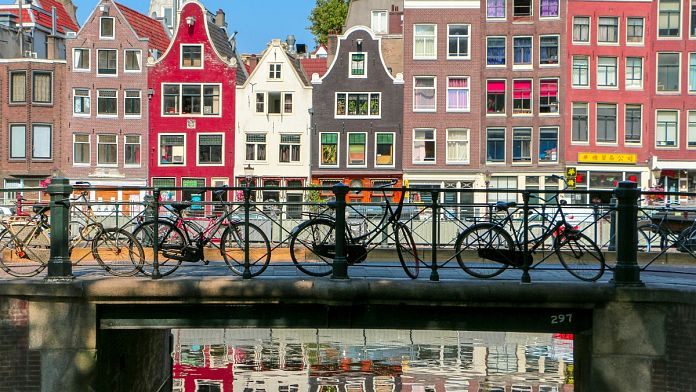 Amsterdam’da kruvaziyer sınırı: Şehir turizme kısıtlama getiriyor