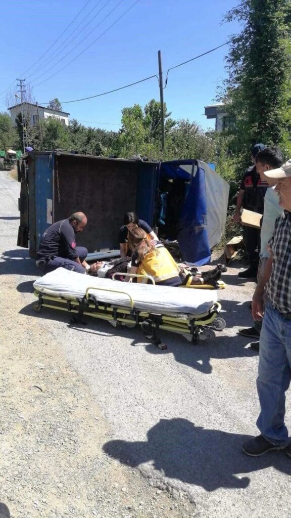 Alaplı’da Patpat Devrildi: 3 Yaralı