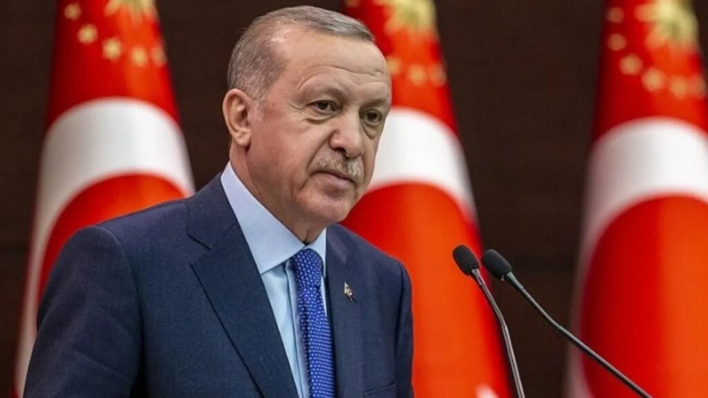 Başkan Erdoğan ve heyeti yurda döndü!