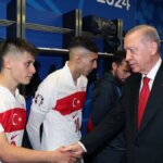 Başkan Erdoğan, A Milli Takımı Ziyaret Etti