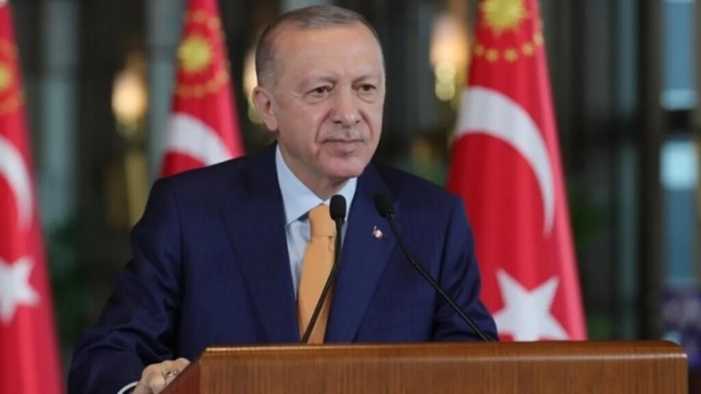 ERDOĞAN’DAN A MİLLİ TAKIMA TEBRİK MESAJI