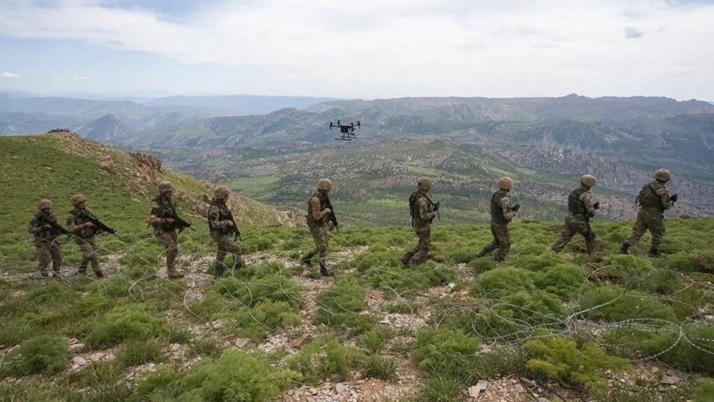 Pençe-Kilit’te 2 PKK/YPG’li terörist daha öldürüldü!
