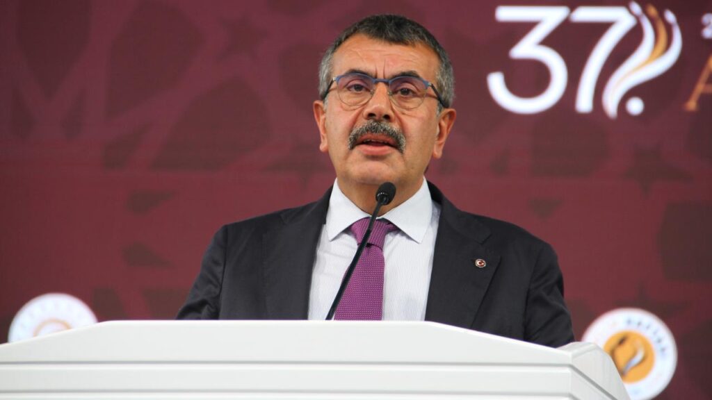 Bakan Tekin: Eğitimde Değişim ve Kararlar