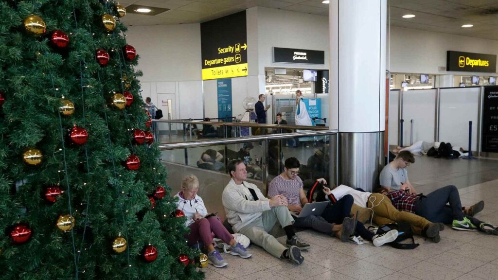 Gatwick Havalimanı’nda Şüpheli Madde Alarmı