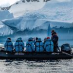 Gemideki Yolcular Açlık Grevine Başladı