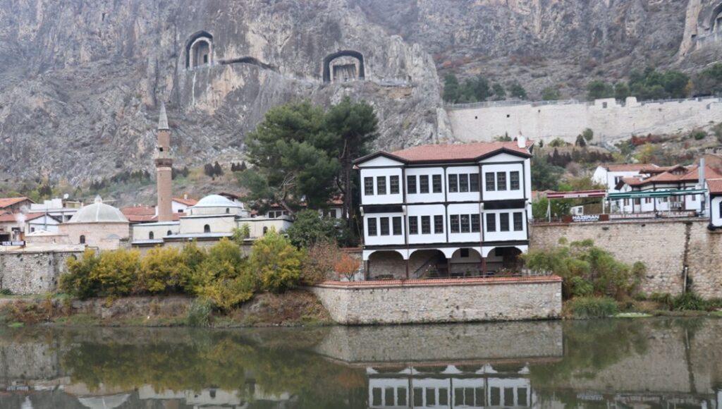 Amasya: Tarihi ve Doğal Güzelliklerle Büyüleyici Şehir!