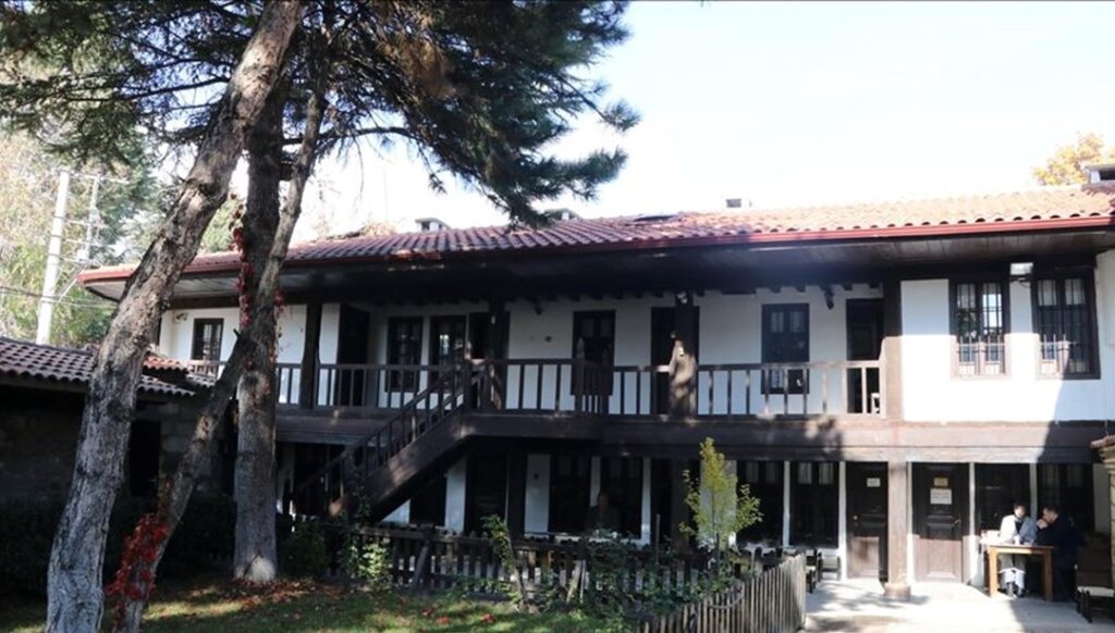 Çivitcioğlu Medresesi: Kültür ve Sanat Merkezi