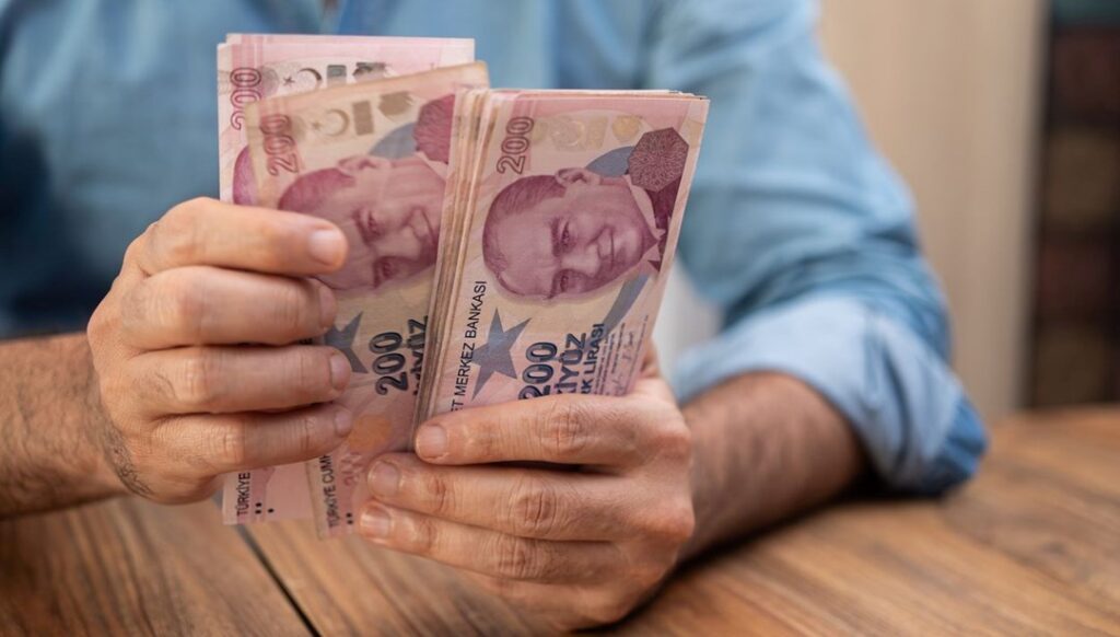 Memur ve Emeklinin Zam Oranları Belli Oldu! Detaylar Burada