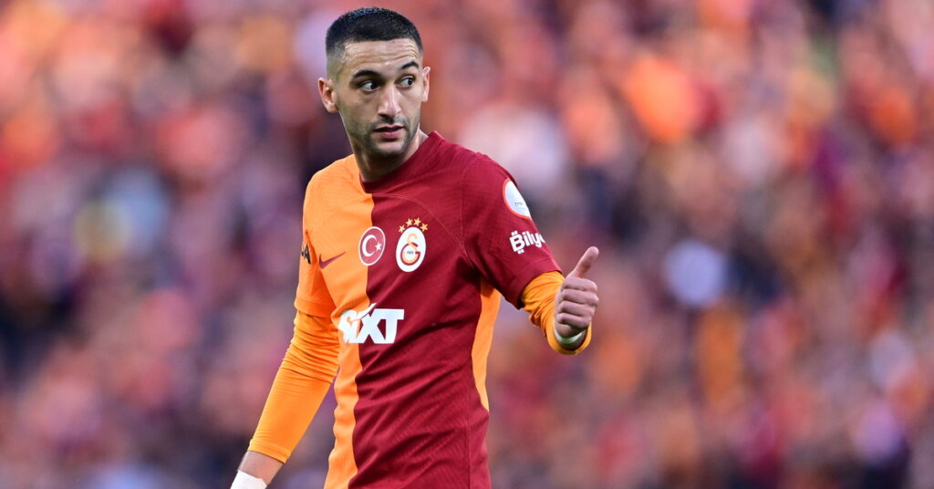 Hakim Ziyech El Nasr’a transfer oldu