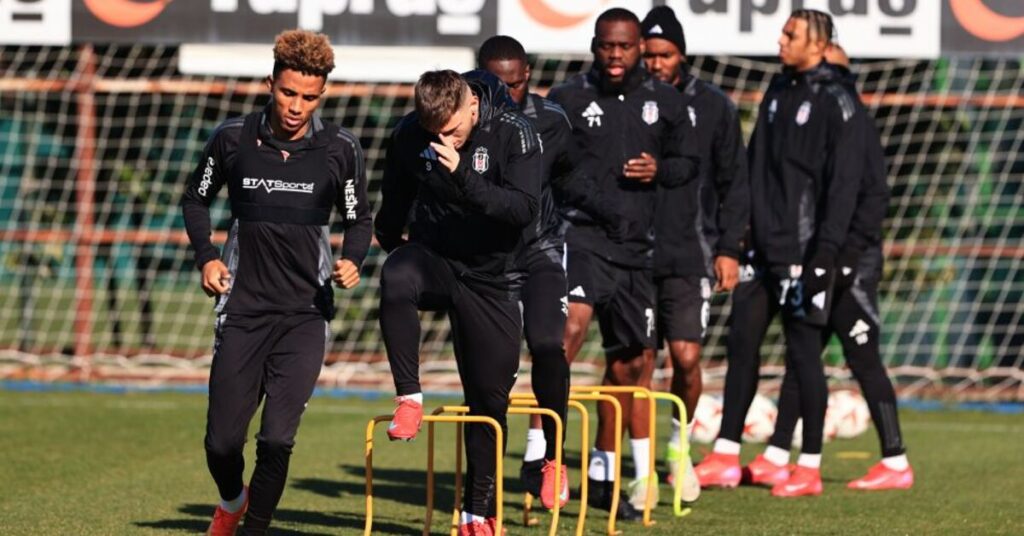 Beşiktaş’ta Twente maçı öncesi sakatlık endişesi