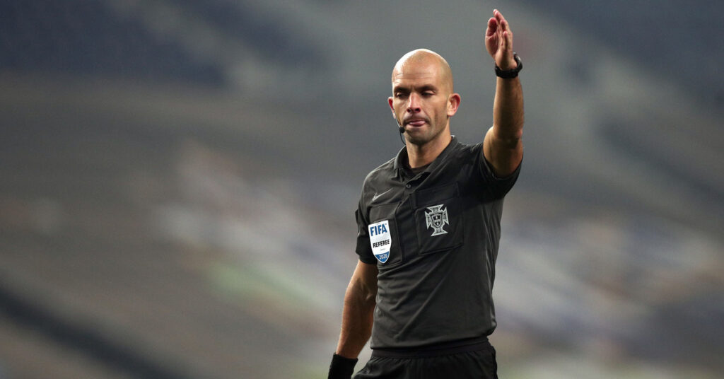 “Fenerbahçe’nin Avrupa Ligi’nde Kritik Maçı: Midtjylland Karşısında Şansını Zorluyor”