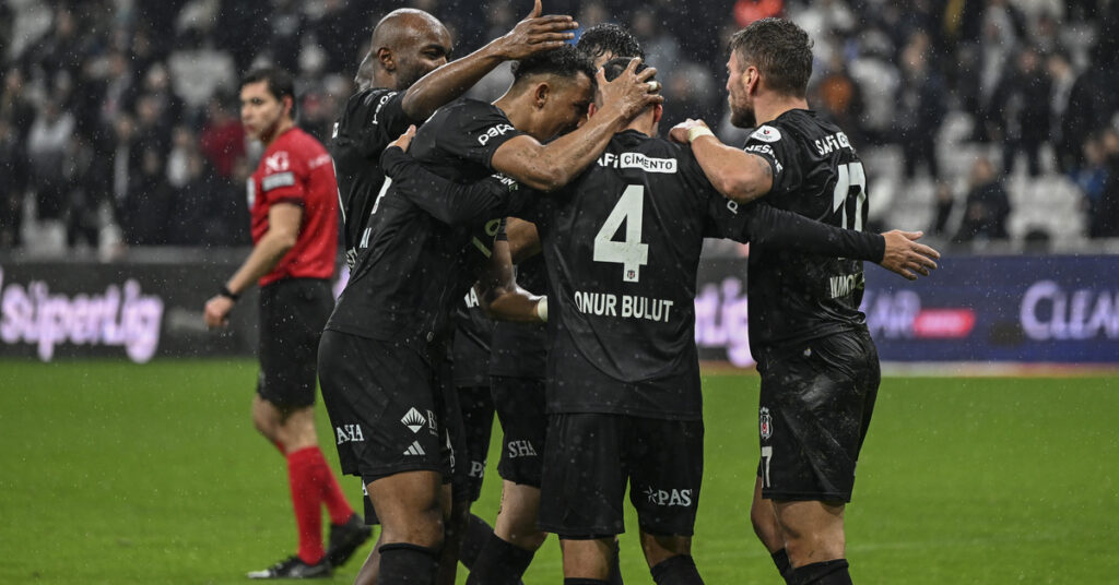 Beşiktaş, Twente deplasmanında play-off için savaşacak!