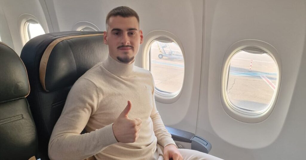 Fenerbahçe Sağ Bek Transferi İçin Ognjen Mimovic’i Kadrosuna Kattı
