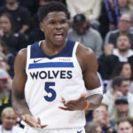 “Timberwolves Jazz’ı Farkla Yendi, Edwards 36 Sayı Attı!”