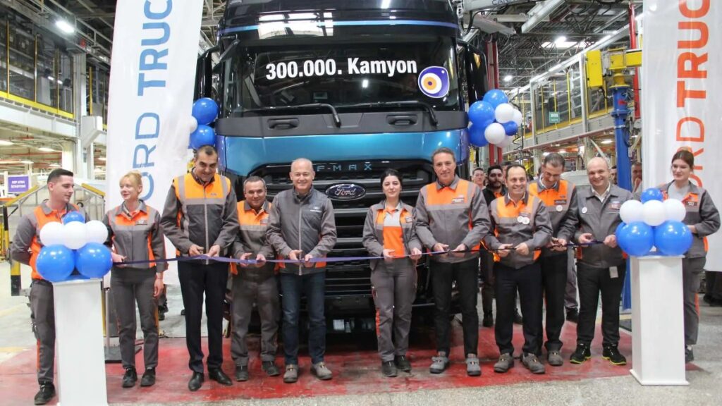 Ford Trucks Eskişehir’de 300 Bininci Kamyonunu Üretti