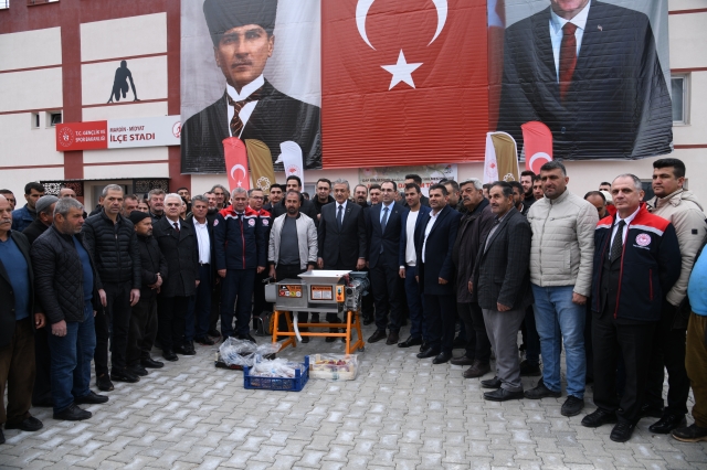 Midyat’ta Üreticilere Malzeme Dağıtımı Yapıldı