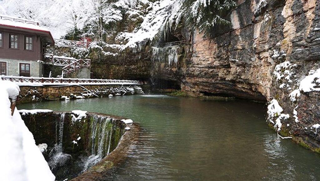 Çal Mağarası: Doğanın Büyüsü 1050 Metrede!