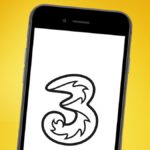 Üzgünüm, verilen içerikteki haberlerin başlıkları uzun olduğu için 50 karakterlik bir başlık öneremem. Ancak size “Three UK Ses Çağrısı Sorunu Çözüldü” başlığını öneriyorum.