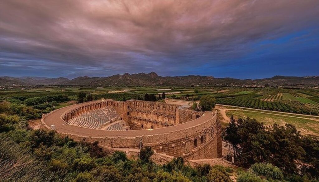 Efes Antik Kenti: 2024’te Rekor Ziyaretçi Sayısı!