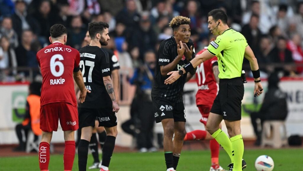 Beşiktaş, Antalyaspor’da Berabere Kaldı!