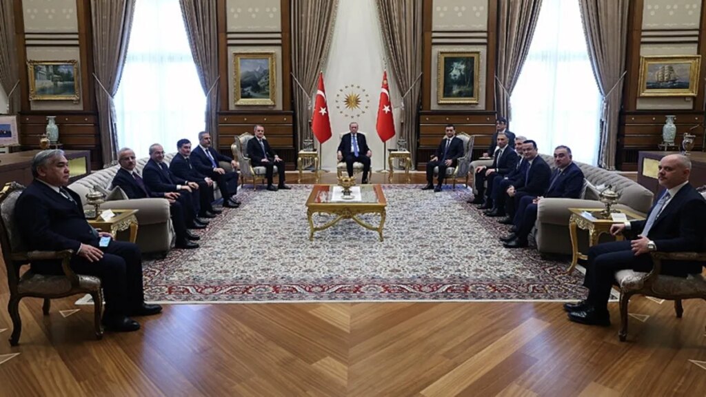 Cumhurbaşkanı Erdoğan, Azerbaycan ve Özbekistan Bakanlarını Kabul Etti