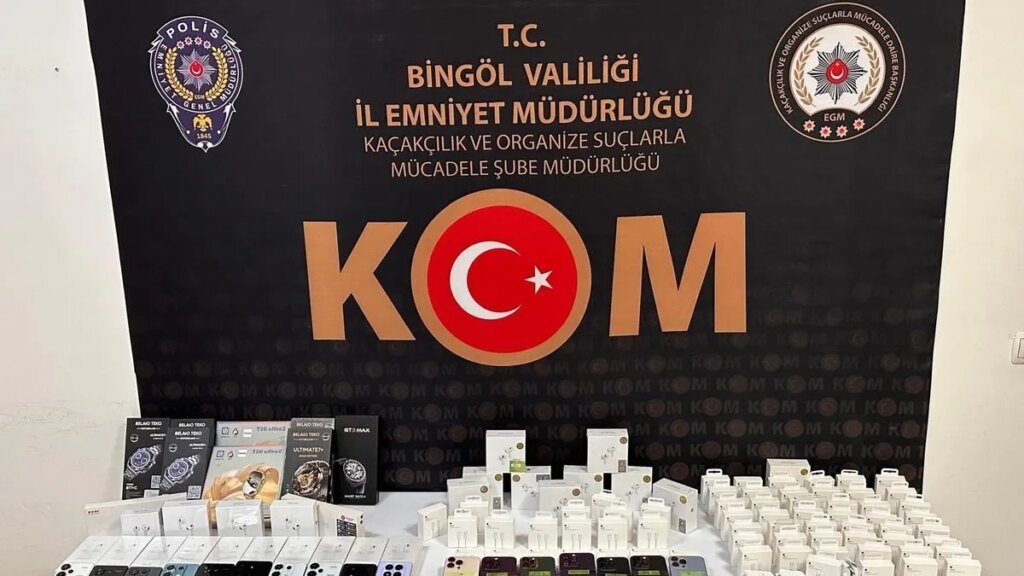 Bingöl’de Kaçak Telefon ve Silah Operasyonu!