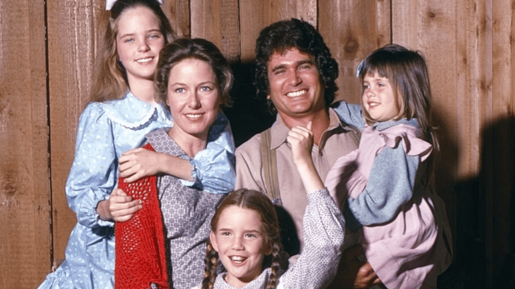 Netflix’ten Yeni Dizi Onayı: Küçük Ev’in Yeni Uyarlaması Geliyor!