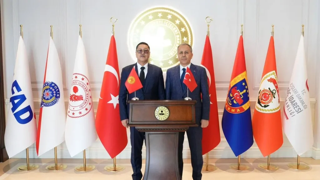 İçişleri Bakanı Yerlikaya’dan Diplomasi Trafiği!