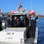 Reis 48 Teknesi Denize Dualarla İndirildi