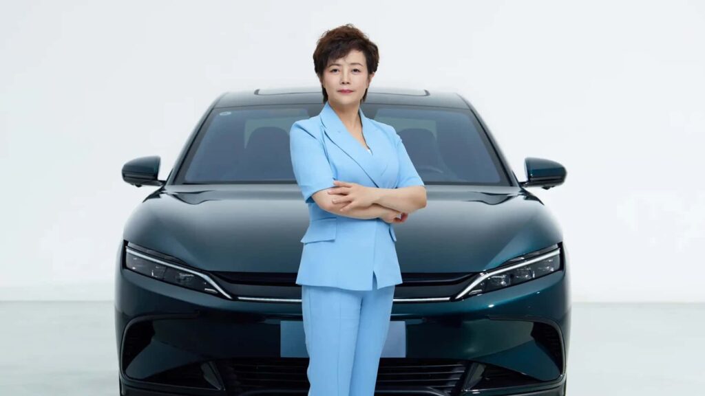 BYD Genel Müdür Yardımcısı Stella Li, Yılın Otomobil Kişisi Seçildi
