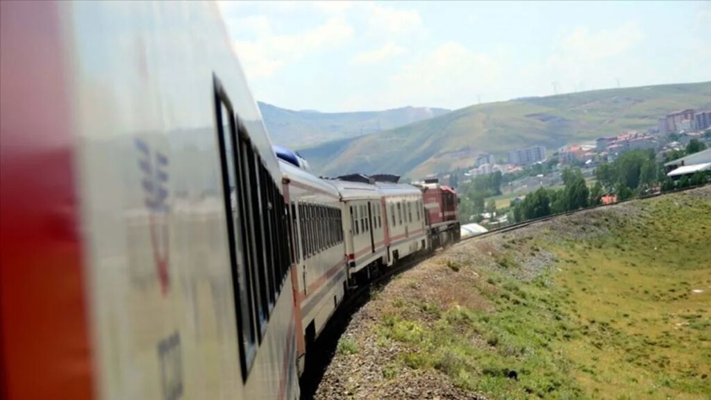 Türkiye ve İran Arasında Taşımacılık Mutabakatları Sağlandı