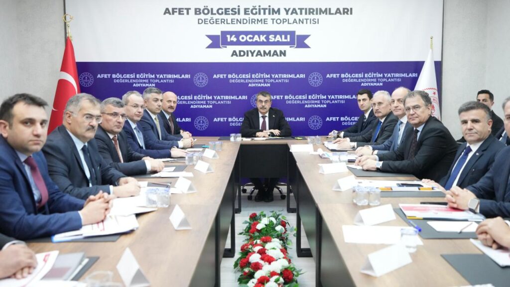 Deprem Bölgesinde Eğitim Yatırımları Artıyor