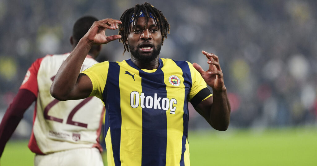 Fenerbahçe’de Allan Saint-Maximin Napoli’ye mi transfer oluyor?