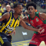 Fenerbahçe Beko galibiyetiyle zirvede!