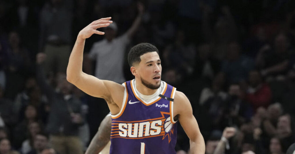 Devin Booker, Phoenix Suns Tarihinde Rekor Kırdı!