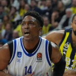 Anadolu Efes, Stanley Johnson ile Sözleşmesini Feshetti