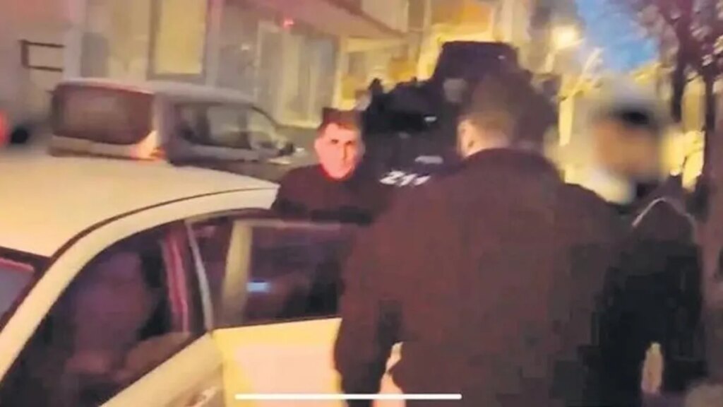 CHP’li belediyelere terör operasyonu: Başkan yardımcıları da gözaltında