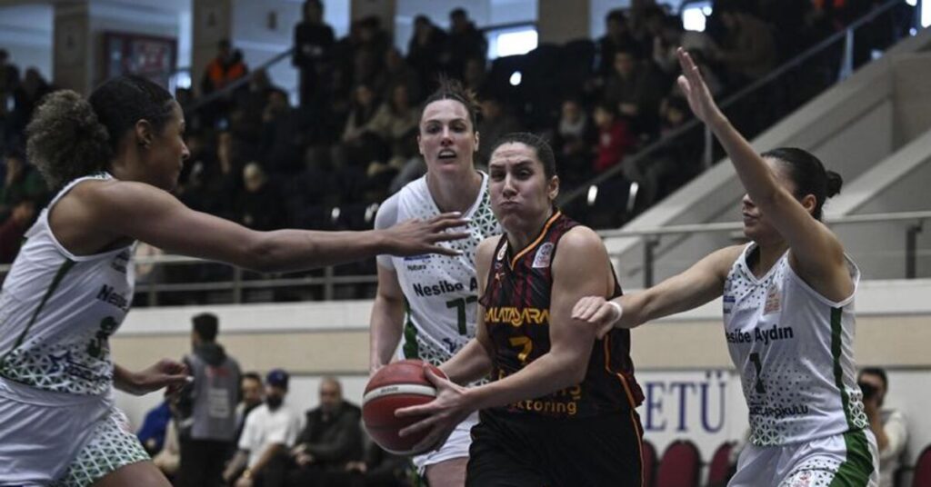 Galatasaray Kadın Basketbol Takımı Nesibe Aydın’ı Devirdi!